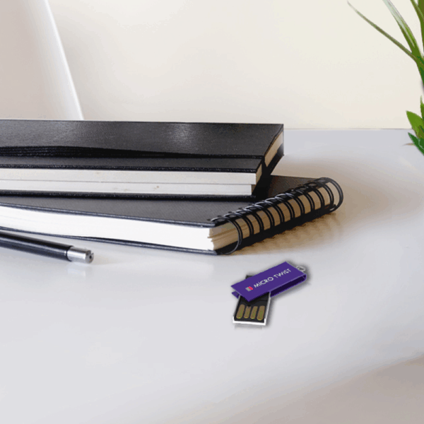 USB Micro Twist