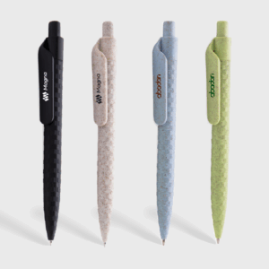 Wheat straw pen